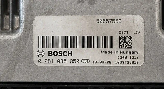 Etikett des Motorsteuergeräts Bosch 50557556 0281035050 1039T25819 Alfa Romeo Giulia